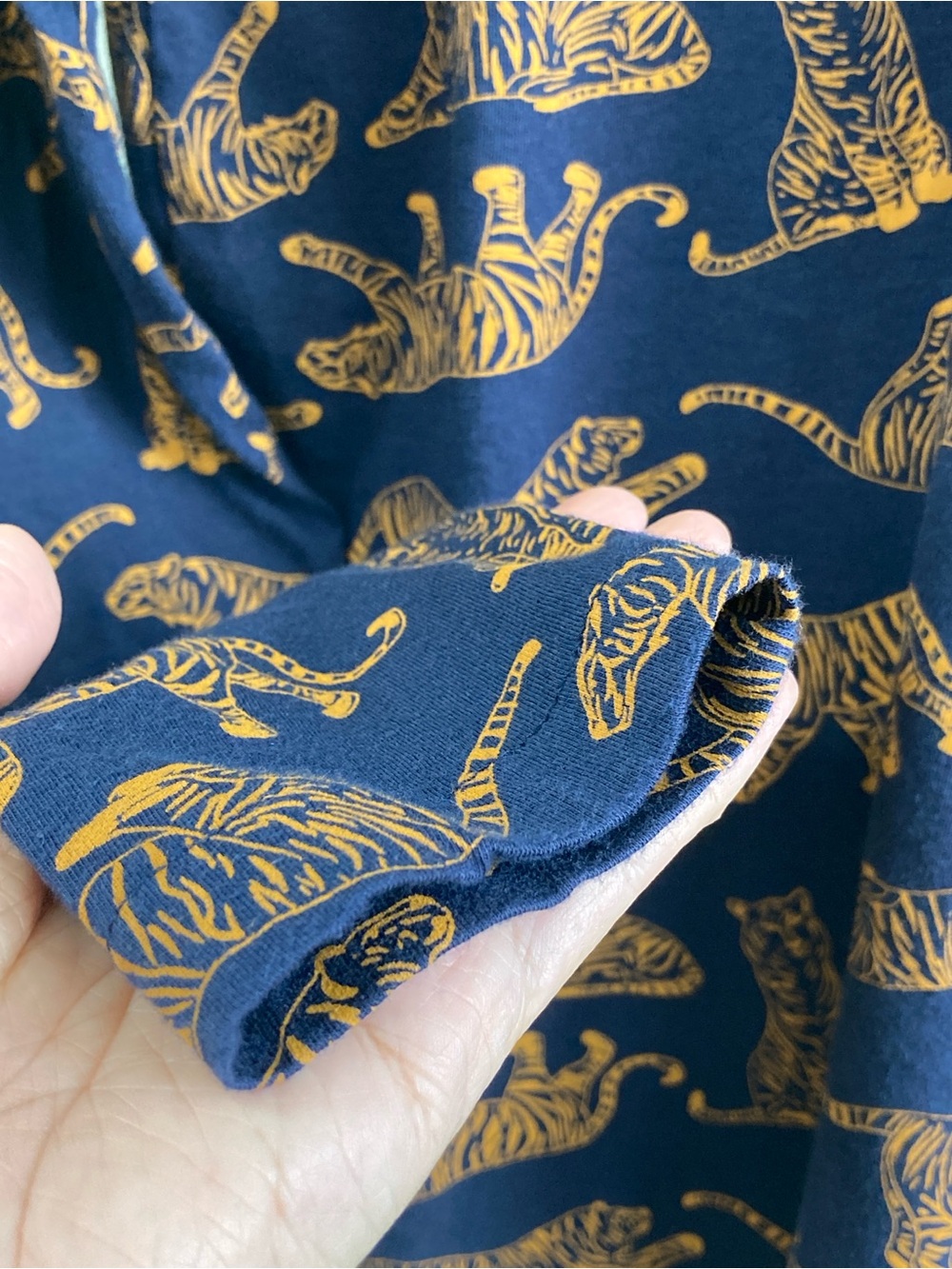 J.Crew Re-Imagined Navy Tiger Print Turtleneck Size S Cotton Top - Picture 5 of 11